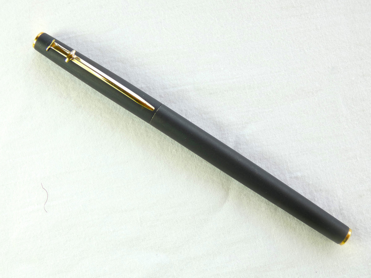 Caran d'Ache Madison Fountain Pen Collectablepens