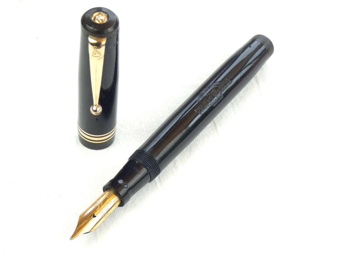 Mabie Todd Swan oversize pen with Eternal 6 nib. – Collectablepens