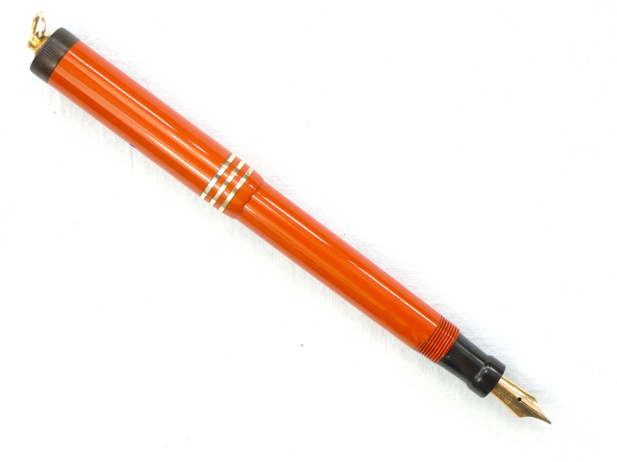 Parker Lady Duofold in Red Permanite. 1928. – Collectablepens