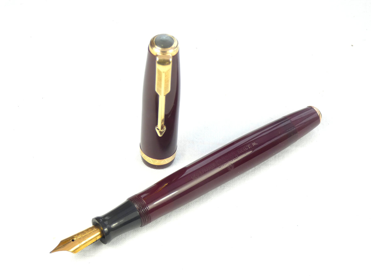 New Style Danish Parker Senior Duofold. c1946. – Collectablepens