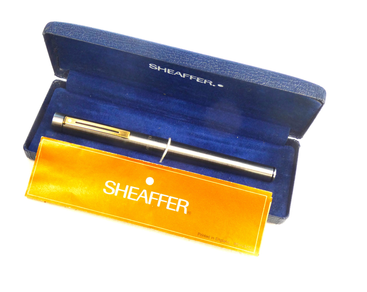 SHEAFFER 万年筆 TARGA 1001 XG Sheaffer Targa 1001 XG. 14Ct. Gold Nib. c. 1977. – Collectablepens