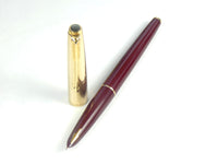 Parker 61 Custom Cartridge/Converter Filler in Maroon