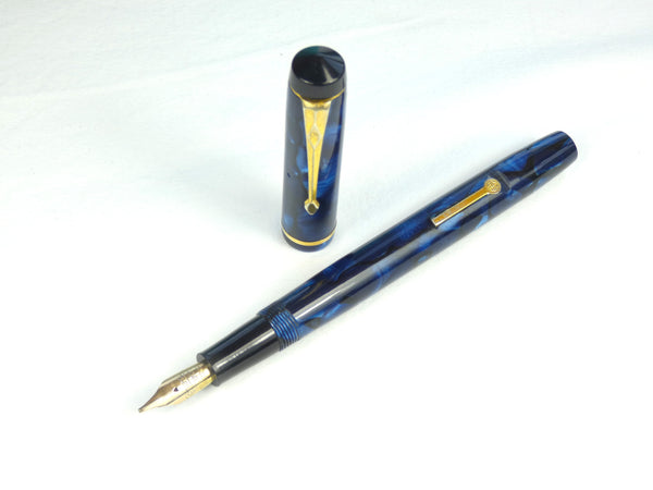 Conway Stewart 759 Marbled Blue