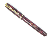 Burnham 51 set in Burgundy/Pink Marble