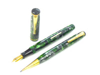 Burnham Fountain Pen/Pencil Set in Marbled Green