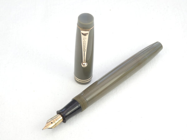 Parker Victory Mk. lll.  in Grey