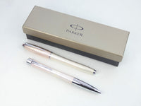 Parker Urban Premium Set in Chiselled Pearl