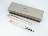 Parker Urban Premium Set in Chiselled Pearl