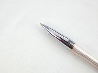 Parker Urban Premium Set in Chiselled Pearl