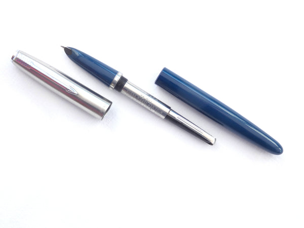 Parker 21 Super in Blue. Medium/broad nib. – Collectablepens