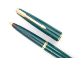 Parker 45 De Luxe GT in Green.