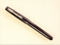 Vintage fountain pen. 1940s lever filler.