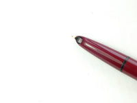 Parker 17 in Red.